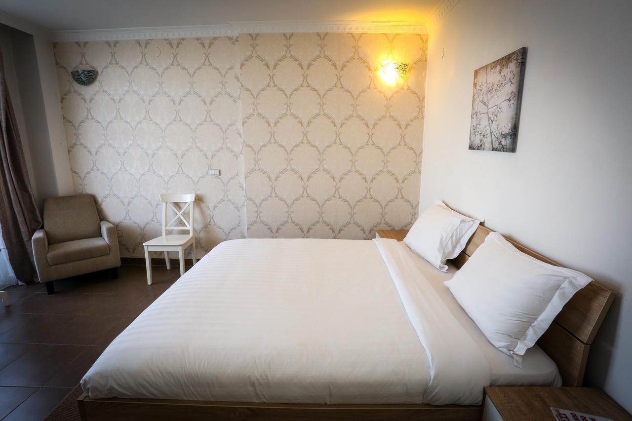 White House Addis Hotel 외부 사진