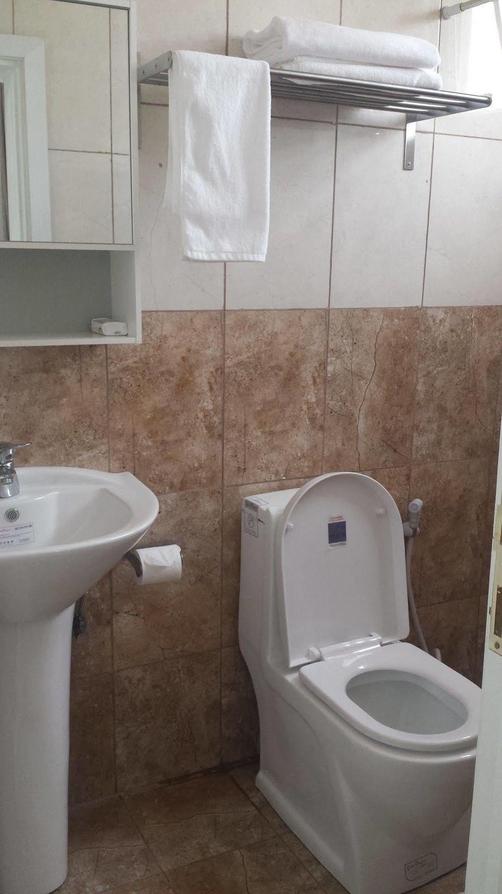 White House Addis Hotel 외부 사진